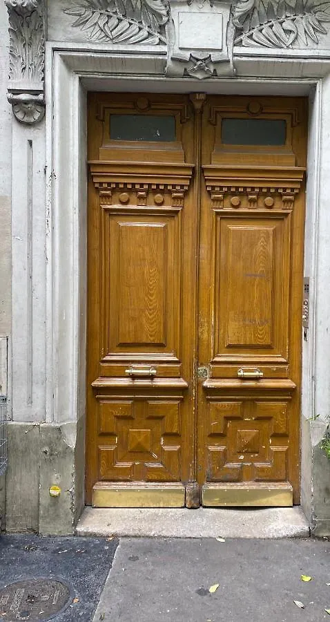 Trendy 2 Rooms Paris 13 Apartment