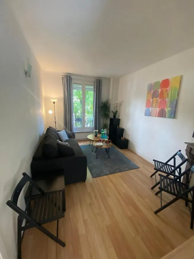 Trendy 2 Rooms Paris 13 Apartment